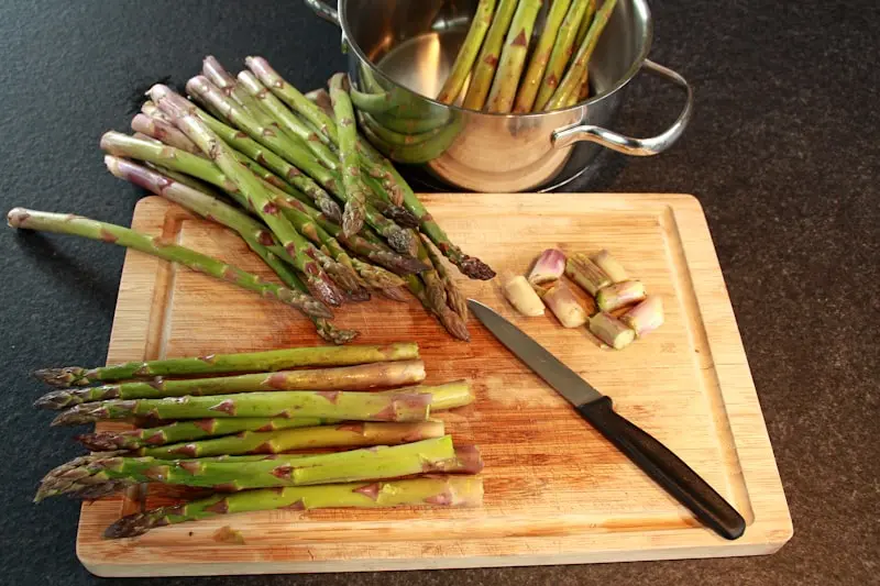 Why Do Germans Love Spargel (White Asparagus) So Much? A Seasonal Delight in Bavaria